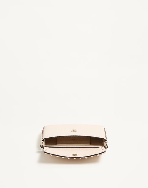 Valentino Garavani - Rockstud Grainy Calfskin Pouch - Light Ivory - Woman - Clutches
